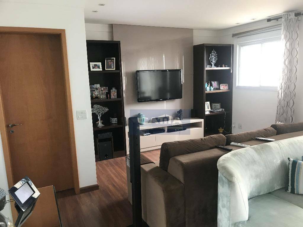 Apartamento à venda com 3 quartos, 144m² - Foto 2