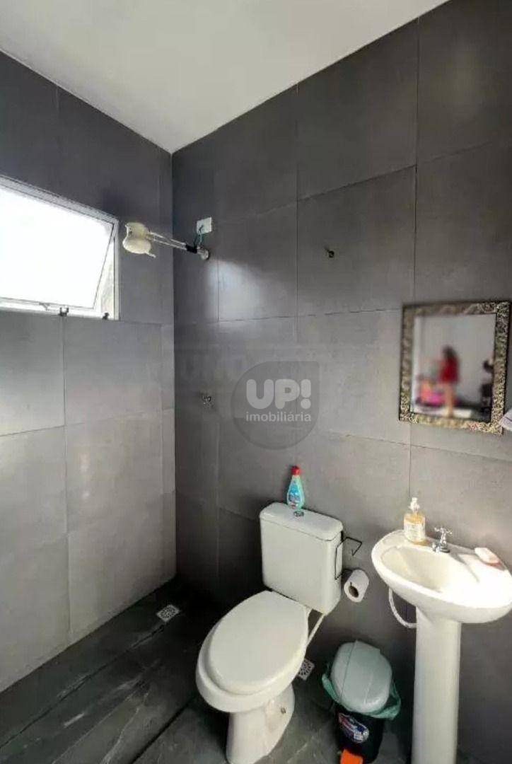 Casa à venda com 2 quartos, 140m² - Foto 17