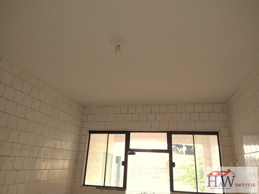 Casa para alugar com 3 quartos, 55m² - Foto 27