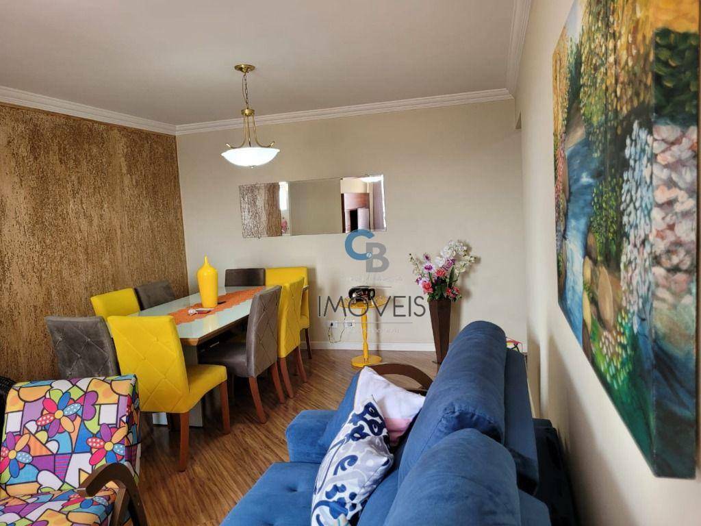 Apartamento à venda com 2 quartos, 70m² - Foto 3