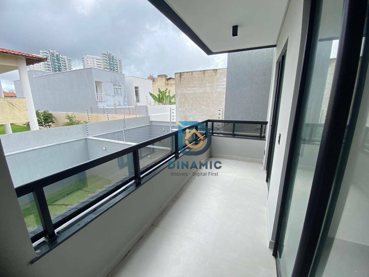 Casa à venda com 4 quartos, 186m² - Foto 7