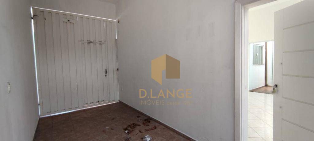 Casa à venda e aluguel com 7 quartos, 200m² - Foto 2