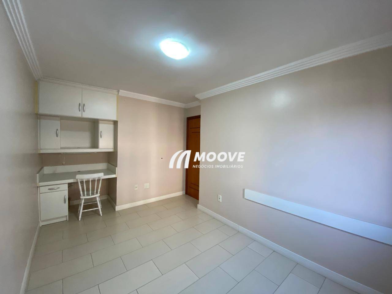 Apartamento à venda com 2 quartos, 106m² - Foto 5