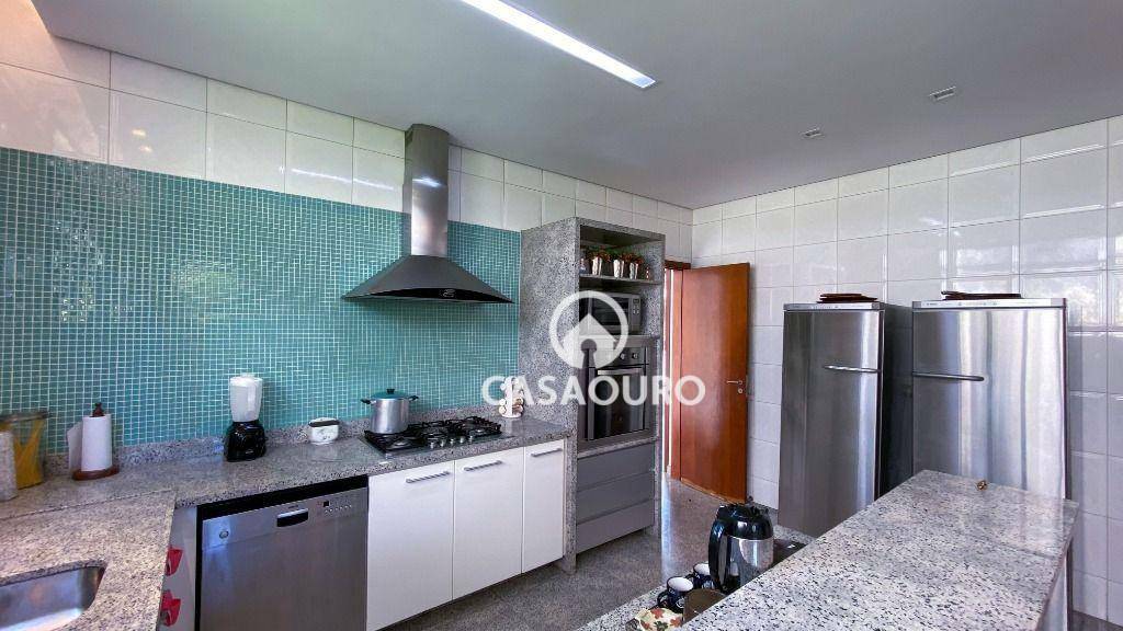 Casa de Condomínio à venda com 5 quartos, 590m² - Foto 9