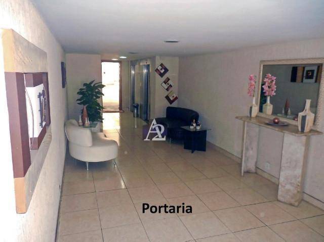 Apartamento à venda com 2 quartos, 60m² - Foto 11