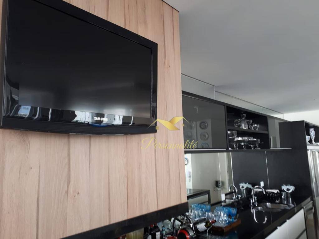 Apartamento à venda com 3 quartos, 245m² - Foto 6