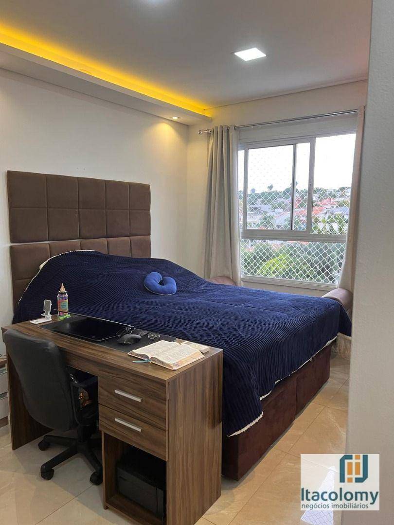 Apartamento à venda com 2 quartos, 62m² - Foto 4