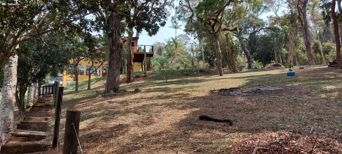 Chácara à venda com 3 quartos, 180m² - Foto 18