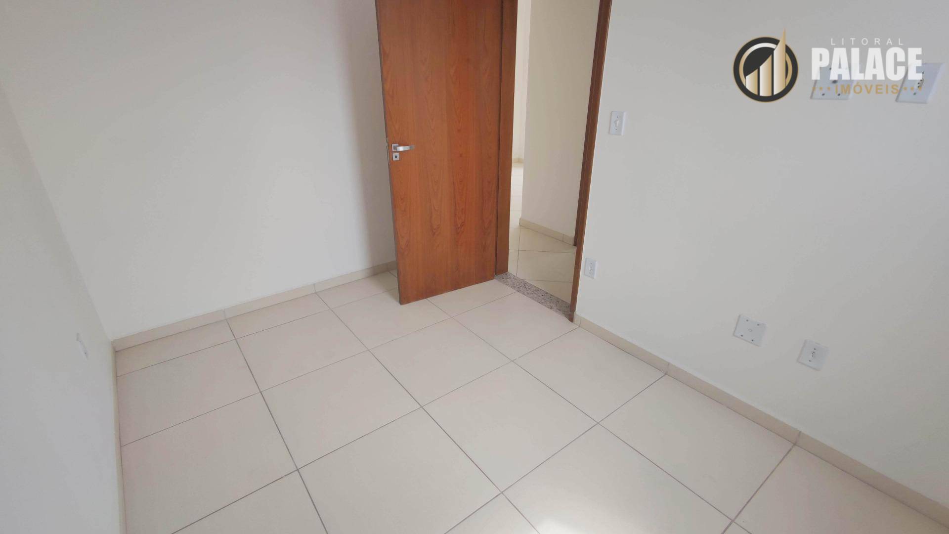 Apartamento à venda com 2 quartos, 60m² - Foto 11