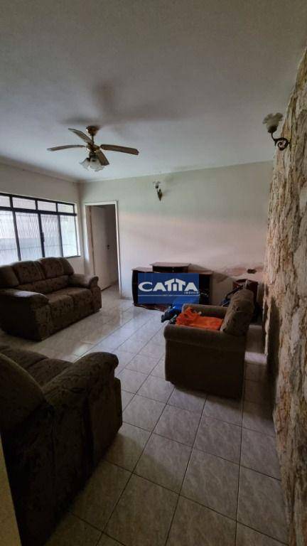 Casa à venda com 2 quartos, 230m² - Foto 13