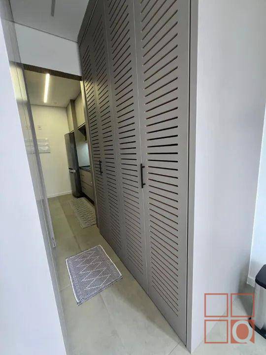 Apartamento à venda com 2 quartos, 62m² - Foto 10