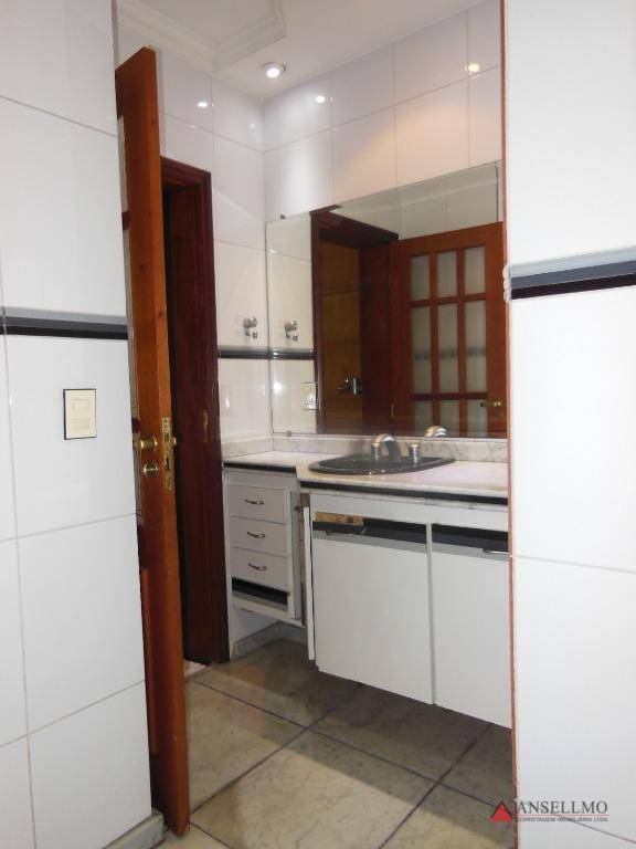 Sobrado à venda com 4 quartos, 420m² - Foto 29
