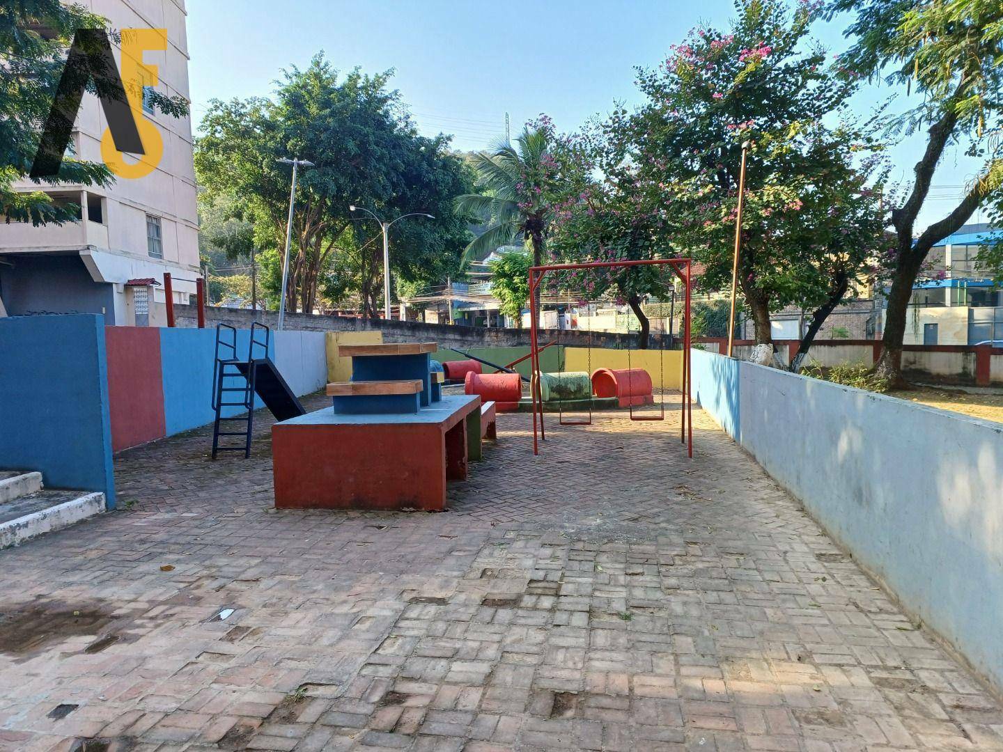 Apartamento à venda com 2 quartos, 56m² - Foto 17