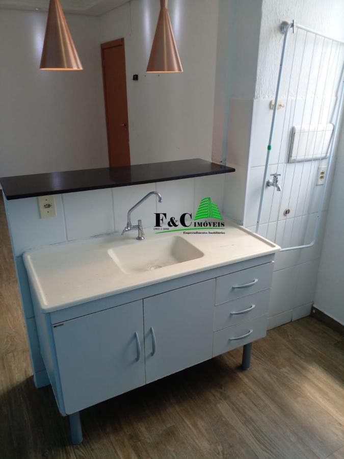 Apartamento à venda com 2 quartos, 42m² - Foto 1