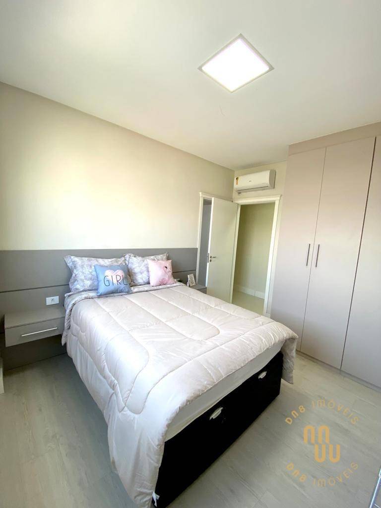 Apartamento à venda com 3 quartos, 120m² - Foto 14