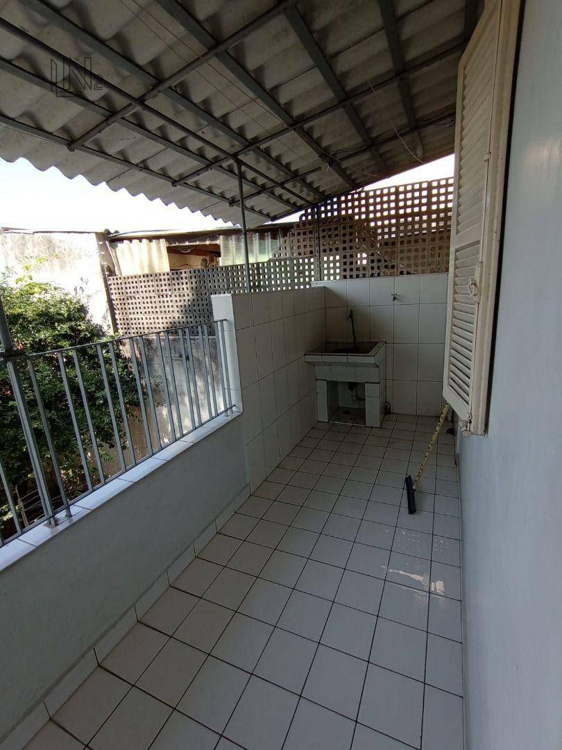 Casa à venda com 3 quartos, 140m² - Foto 13