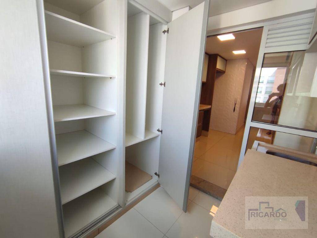 Apartamento para alugar com 3 quartos, 116m² - Foto 26