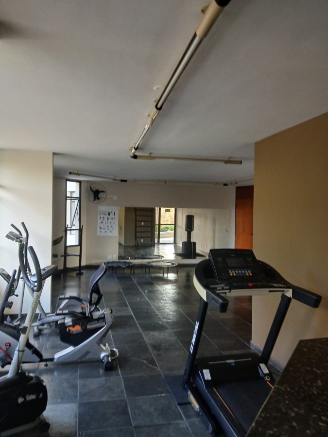 Apartamento à venda com 2 quartos, 79m² - Foto 10