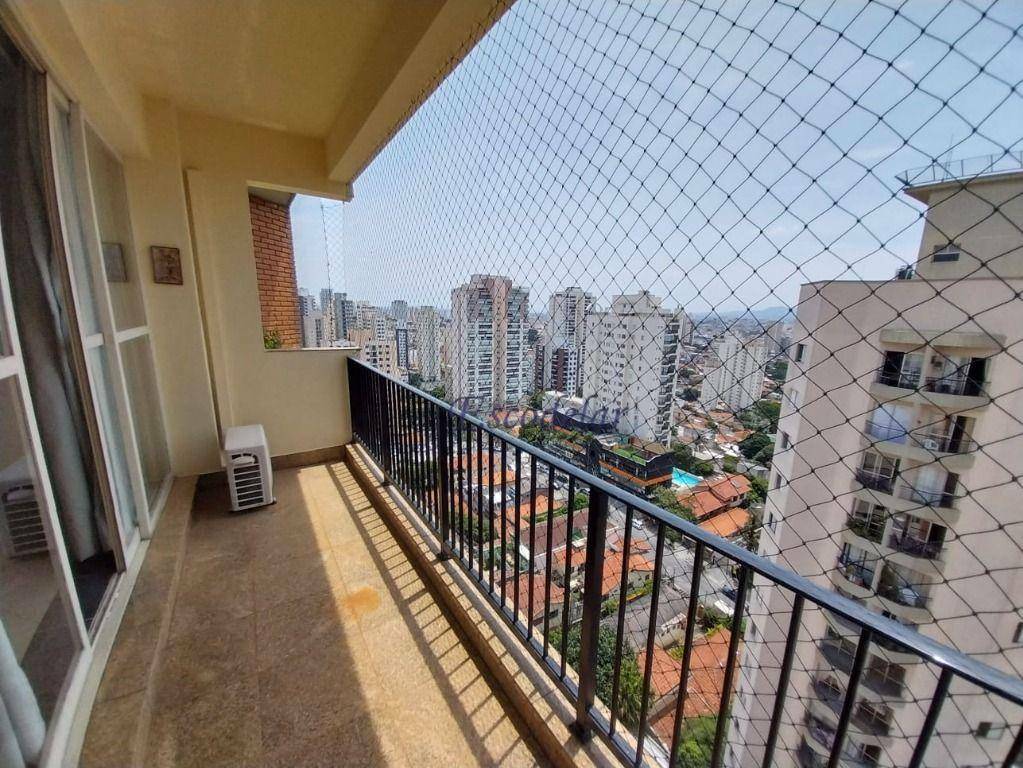 Apartamento à venda com 3 quartos, 136m² - Foto 9