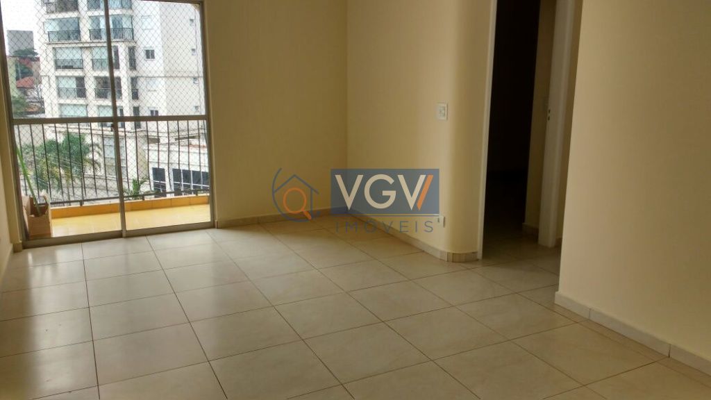 Apartamento para alugar com 2 quartos, 60m² - Foto 4