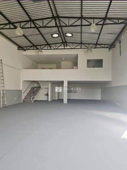 Depósito-Galpão-Armazém para alugar, 300m² - Foto 2