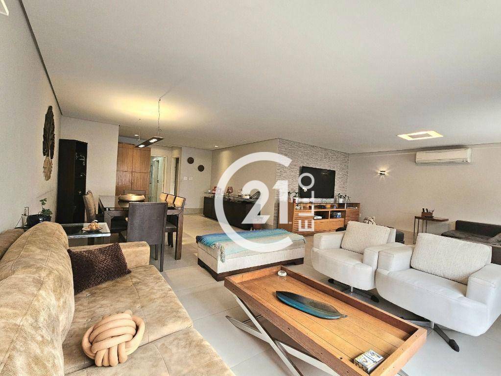 Apartamento à venda com 3 quartos, 140m² - Foto 13