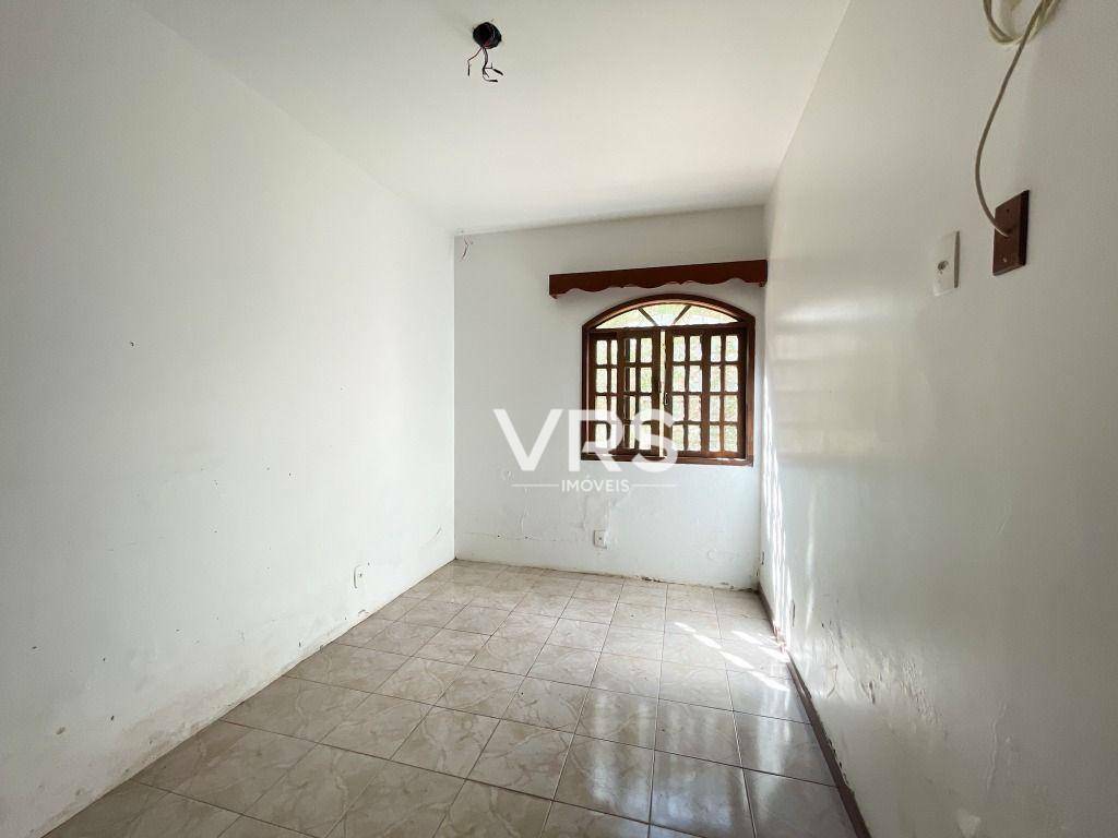 Casa à venda e aluguel com 6 quartos, 288m² - Foto 15