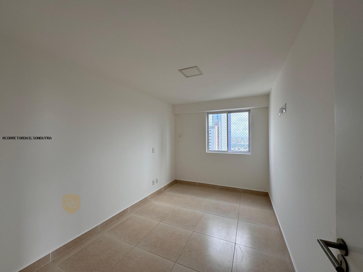 Apartamento à venda com 3 quartos, 91m² - Foto 13