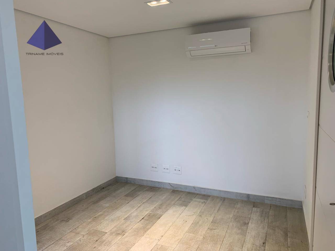 Apartamento para alugar com 3 quartos, 145m² - Foto 33