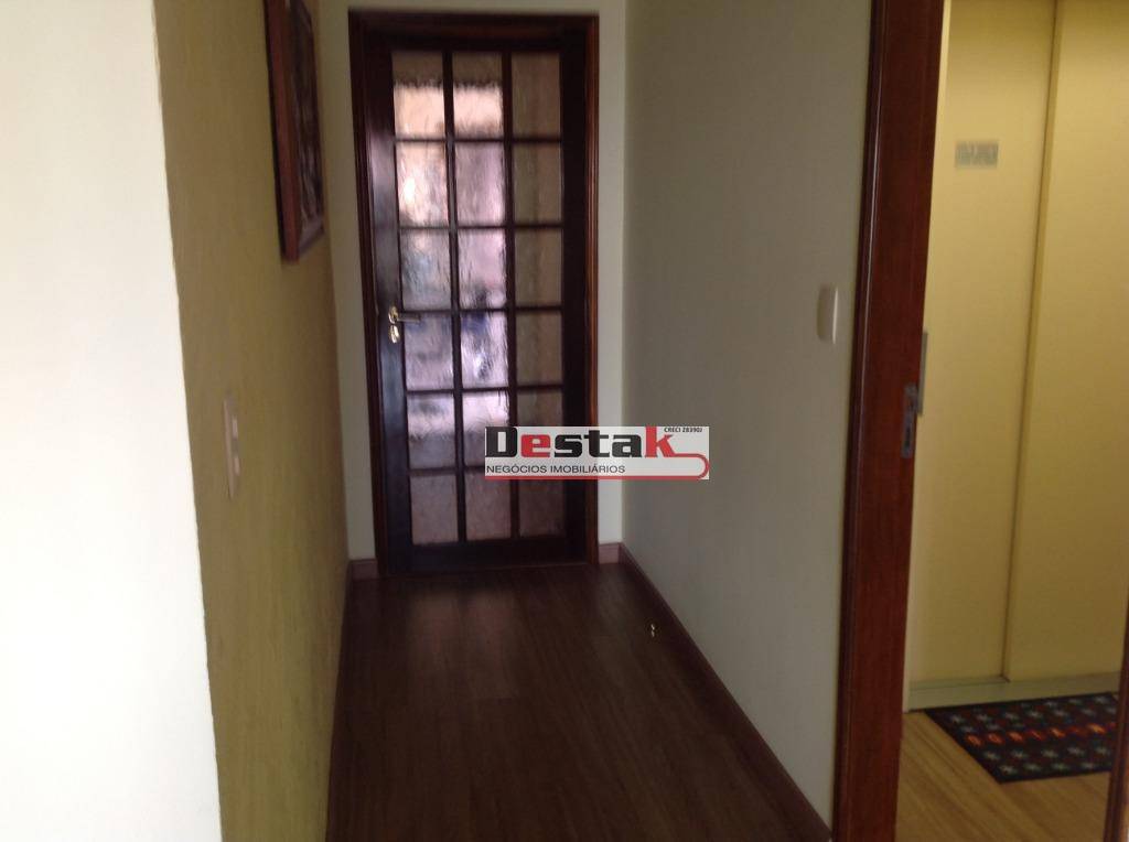 Apartamento à venda com 3 quartos, 135m² - Foto 20