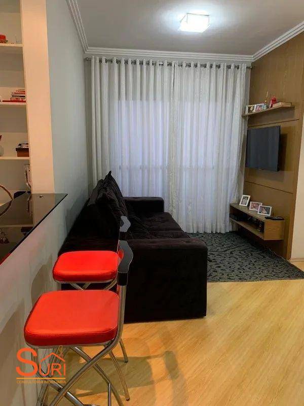 Apartamento à venda com 3 quartos, 70m² - Foto 1