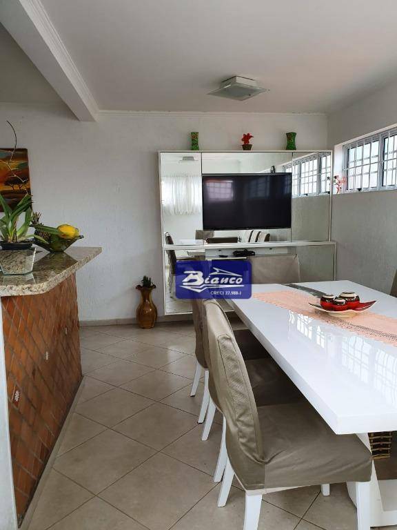 Sobrado à venda com 3 quartos, 161m² - Foto 1