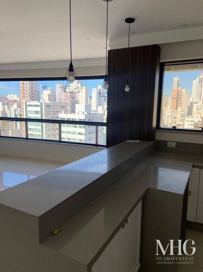 Apartamento à venda com 3 quartos, 127m² - Foto 23