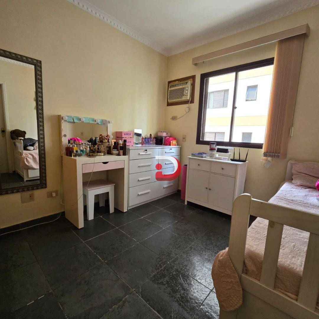 Apartamento à venda com 3 quartos, 120m² - Foto 25