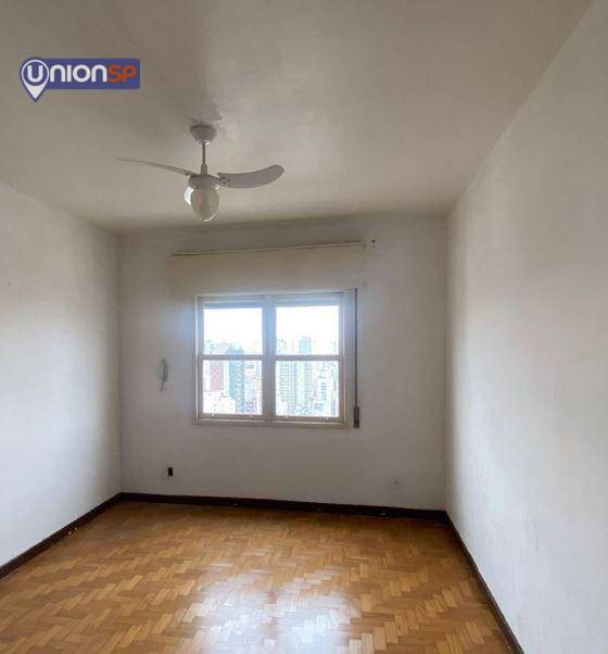 Apartamento à venda com 1 quarto, 35m² - Foto 2