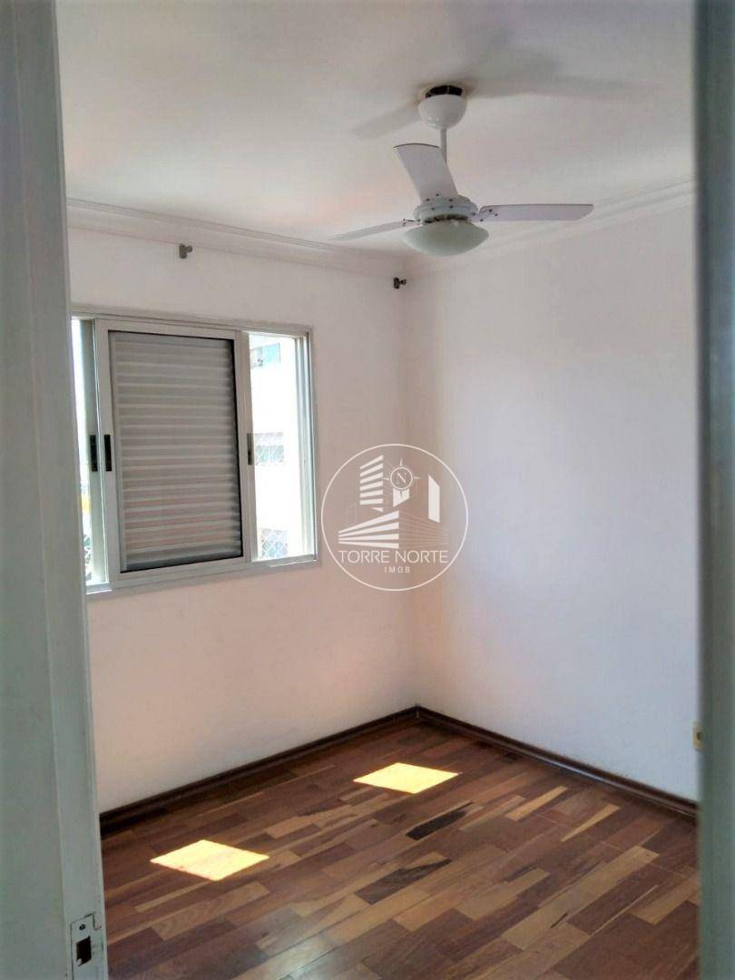 Apartamento à venda com 2 quartos, 60m² - Foto 8