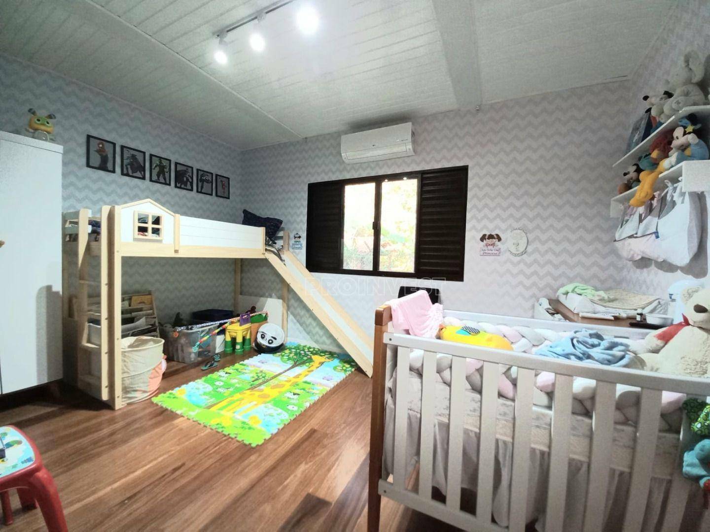 Casa de Condomínio à venda com 8 quartos, 600m² - Foto 27