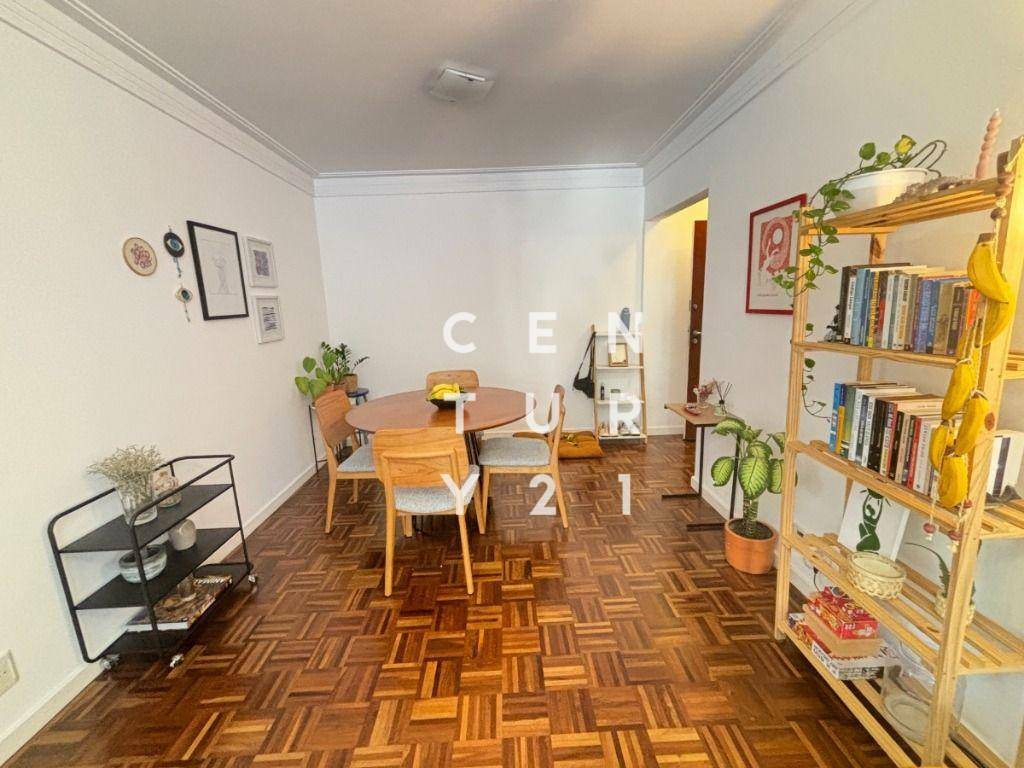 Apartamento à venda com 2 quartos, 79m² - Foto 3