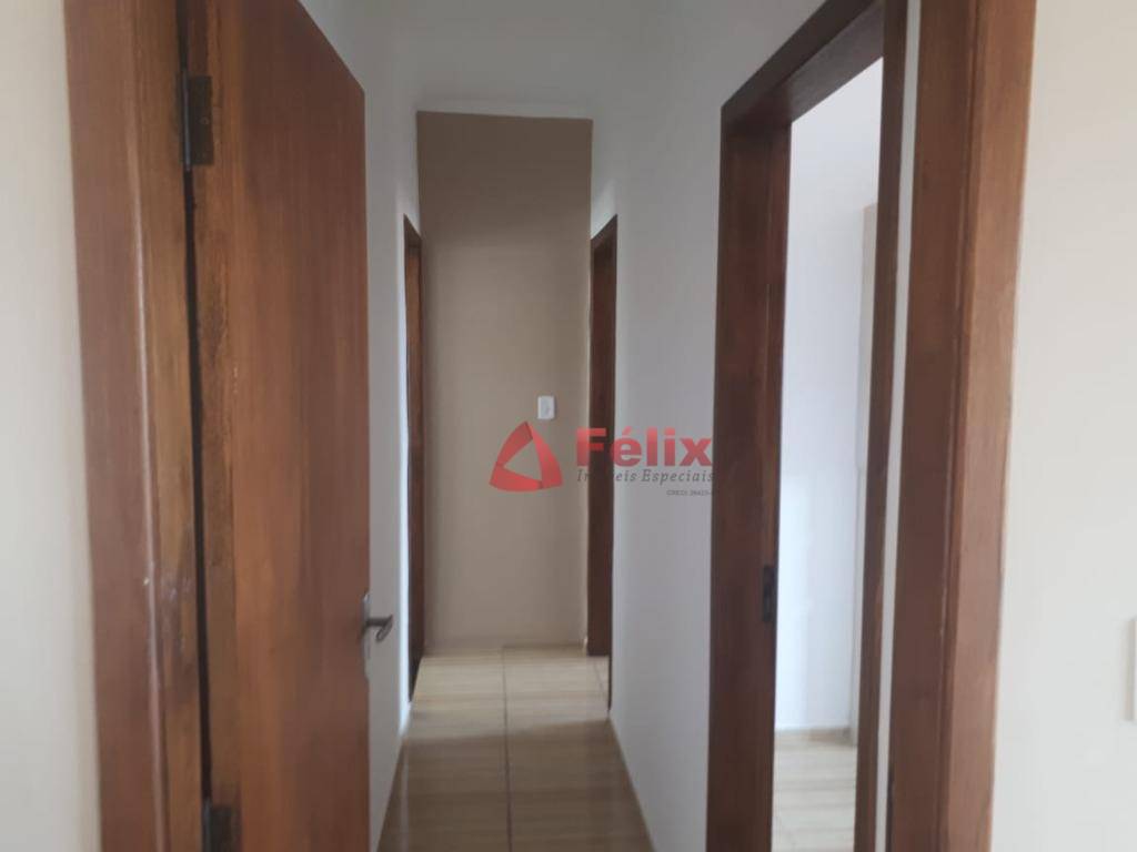 Apartamento para alugar com 2 quartos, 64m² - Foto 11