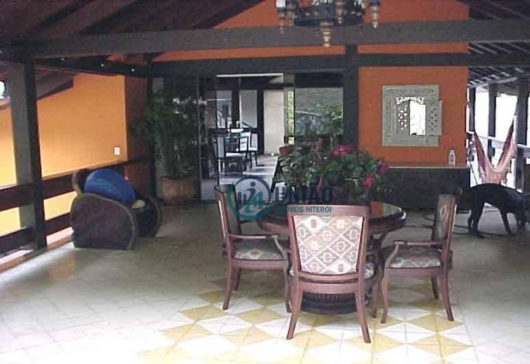 Casa de Condomínio à venda com 4 quartos, 551m² - Foto 17