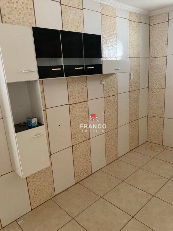 Casa à venda com 4 quartos, 190m² - Foto 22