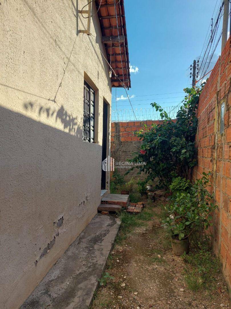 Casa à venda com 3 quartos, 250M2 - Foto 10