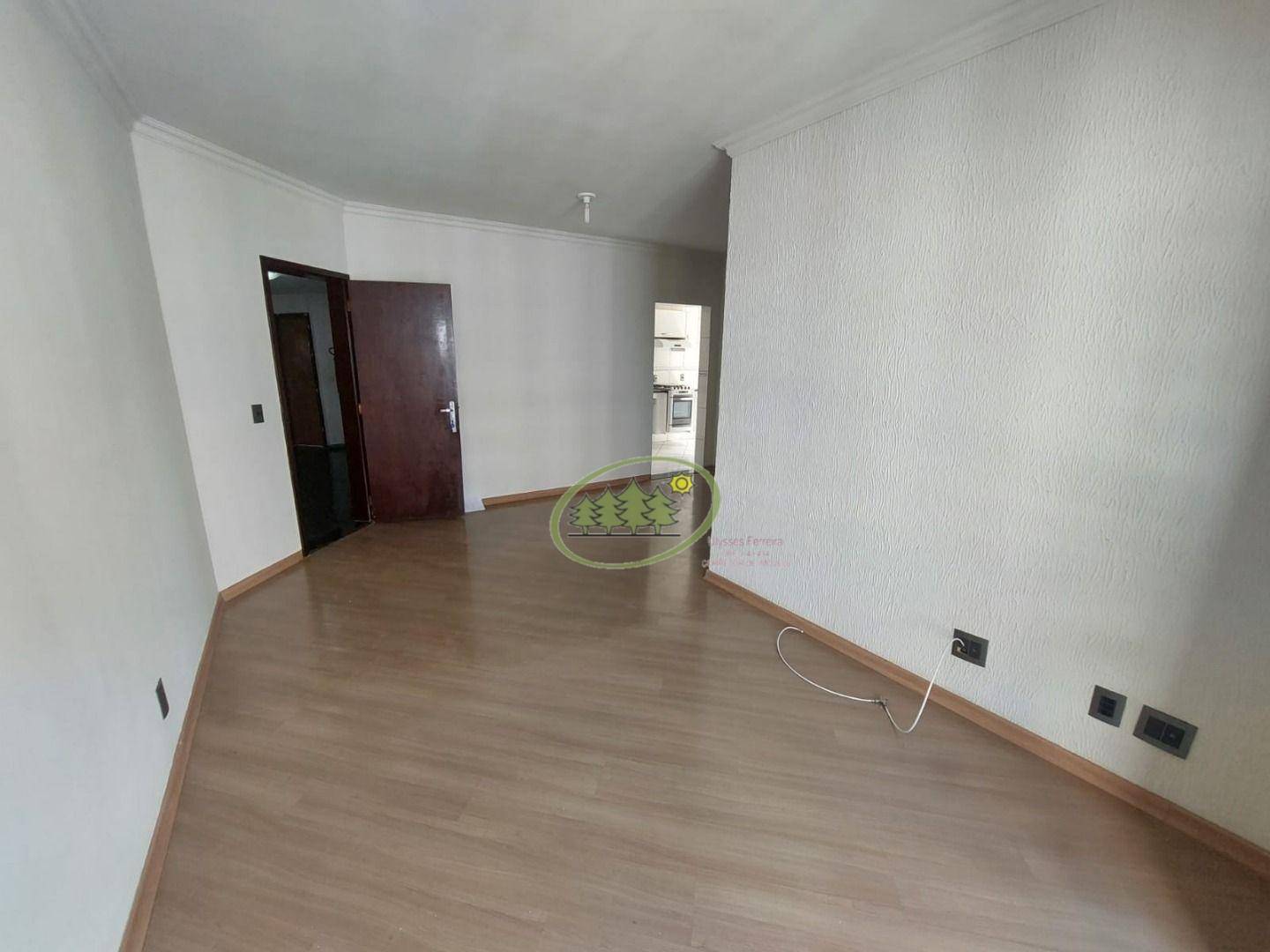 Apartamento à venda com 2 quartos, 69m² - Foto 3