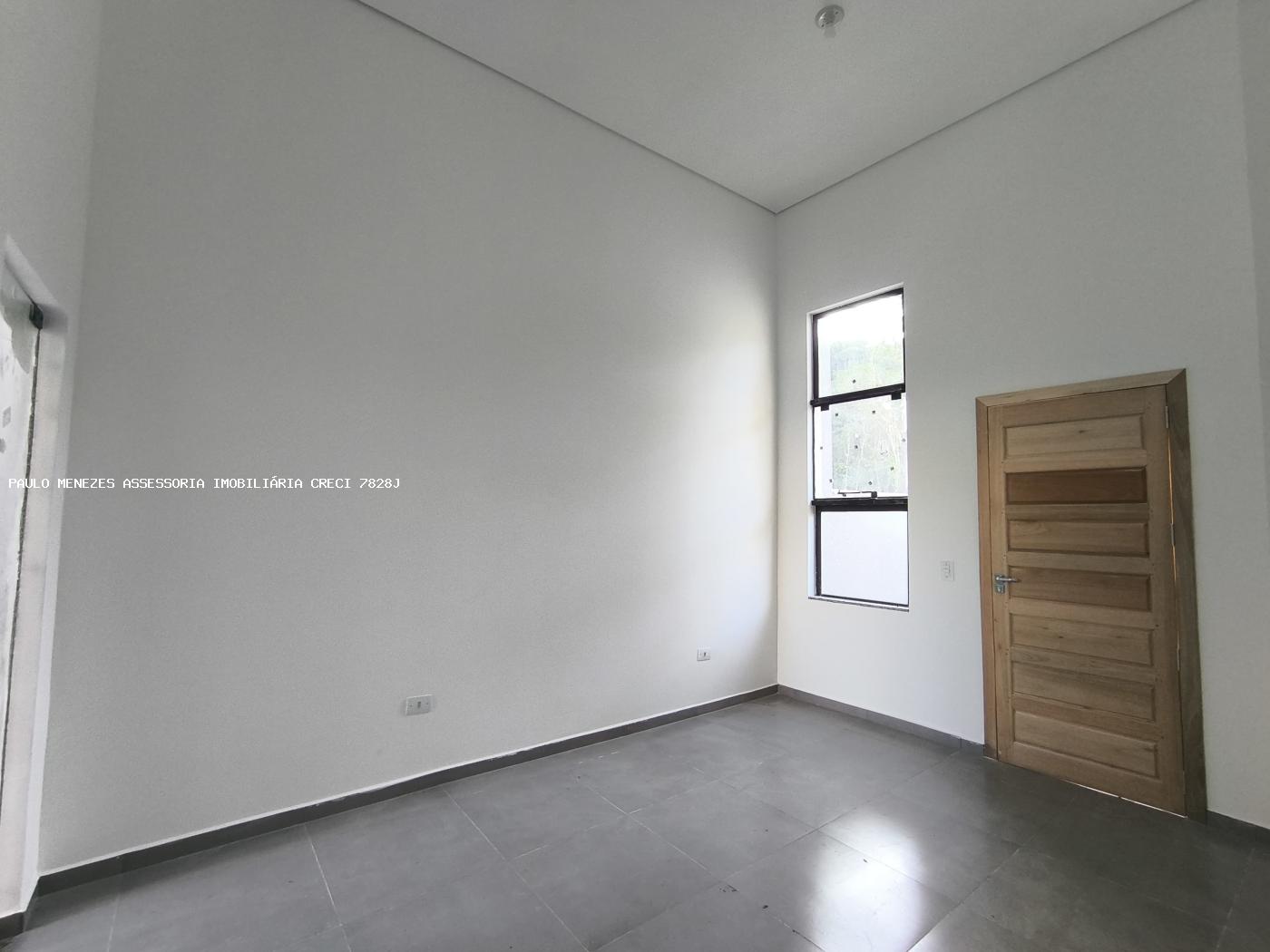 Casa à venda com 2 quartos, 192m² - Foto 10