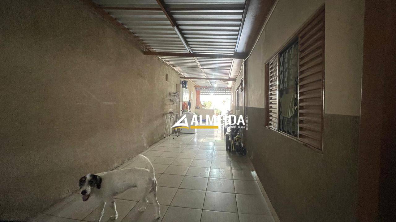 Casa, 3 quartos, 130 m² - Foto 2