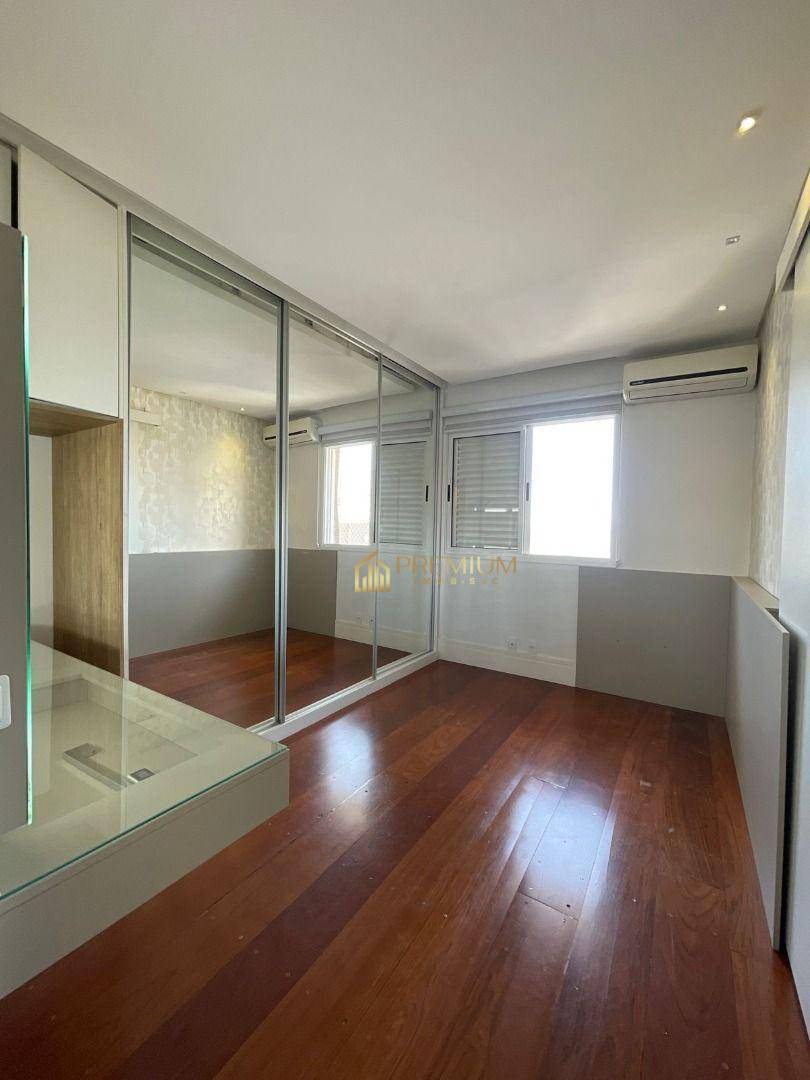 Apartamento à venda com 3 quartos, 220m² - Foto 9