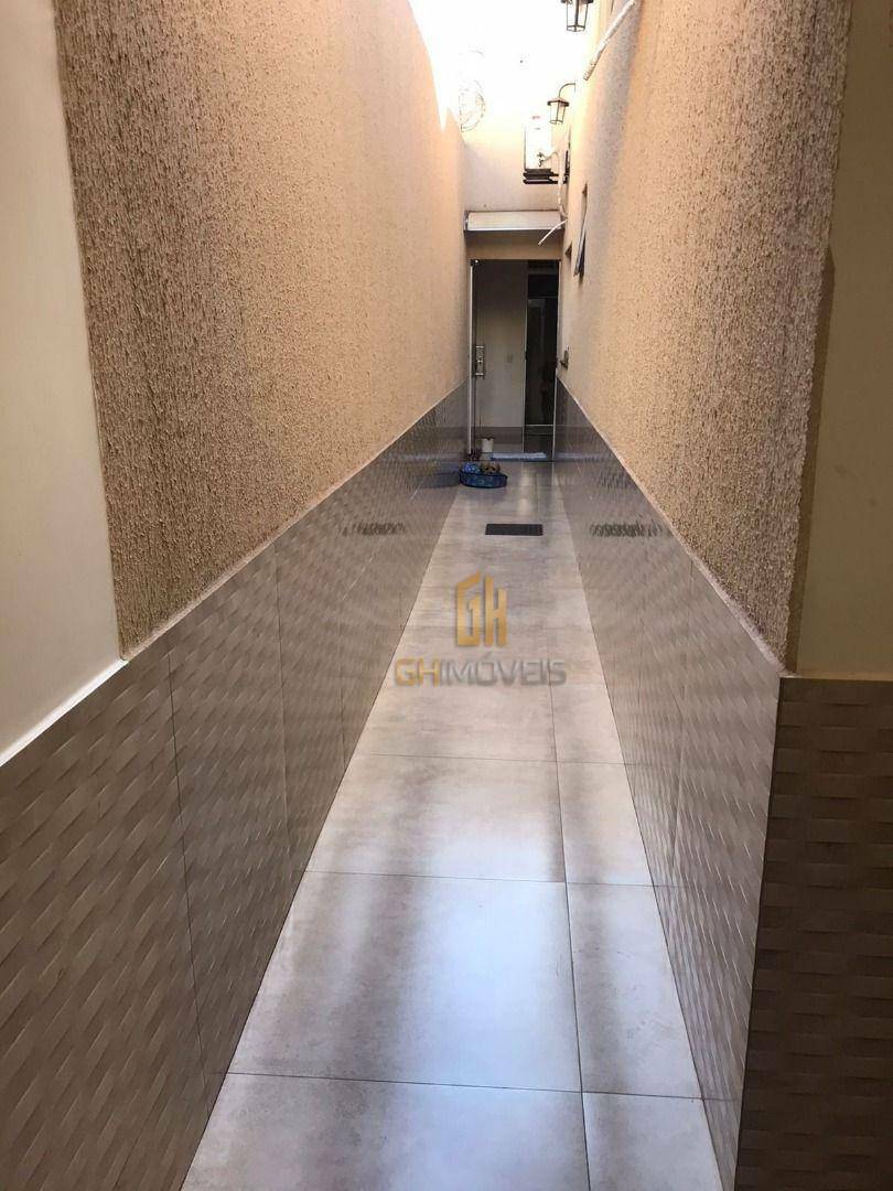 Casa à venda com 3 quartos, 230m² - Foto 6