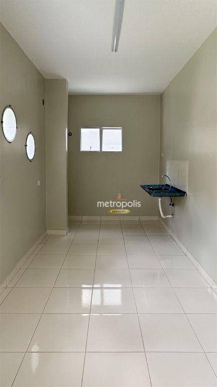 Sobrado para alugar com 5 quartos, 300m² - Foto 39