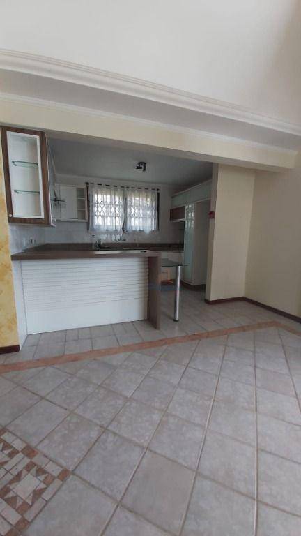 Casa à venda com 4 quartos, 192m² - Foto 10