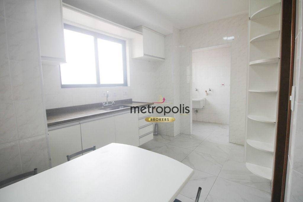 Apartamento para alugar com 2 quartos, 80m² - Foto 16